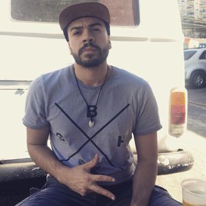 Meet your Posher, Yan